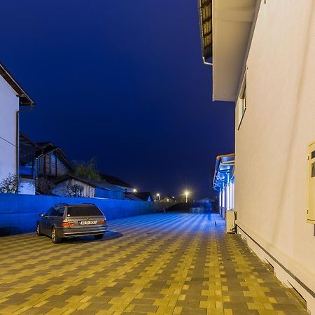 Hotel Raxand Residence Mioveni Extérieur photo